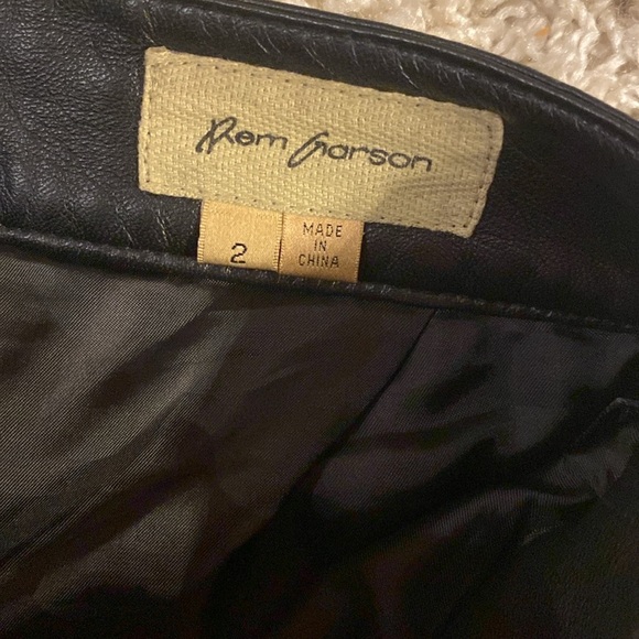 REM Carson leather pants size 2 - Picture 4 of 6